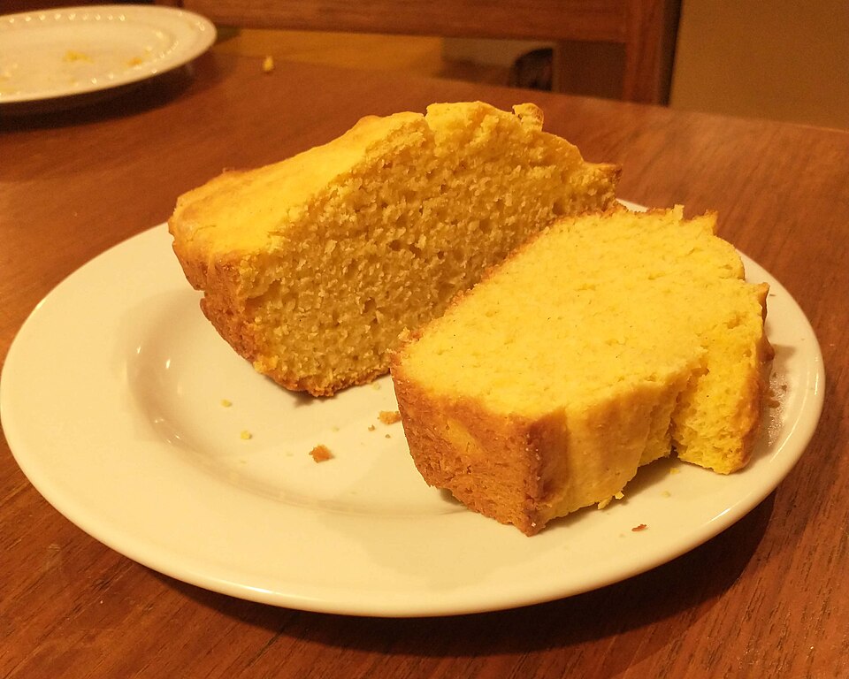 Photo: Cornbread